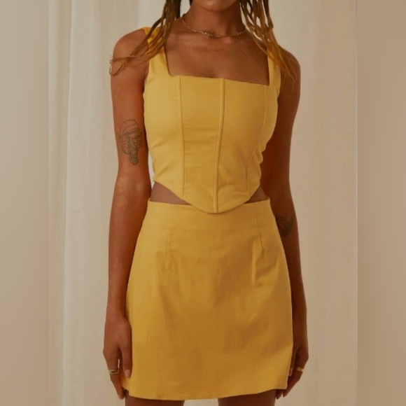 Peppermayo Tops - PEPPERMAYO 2PC Matching Set Bustier Corset Top Rooftop Mini Skirt Mustard Yellow